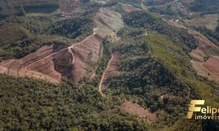 Seu refúgio perfeito espera por você nas montanhas!  Lançamento!