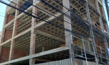 PRÉDIO EM CONSTRUÇÃO EM PONTO ESTRATÉGICO - MUQUIÇABA / GUARAPARI
