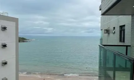 Cobertura de frente para o mar no centro de guarapari