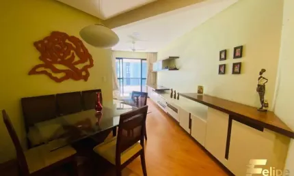APARTAMENTO NO CENTRO DE GUARAPARI - PRÓXIMO A TUDO!