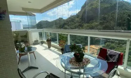 PERFEITO APARTAMENTO DE FRENTE PARA O MORRO DO MORENO / FORMIDÁVEL !!!!