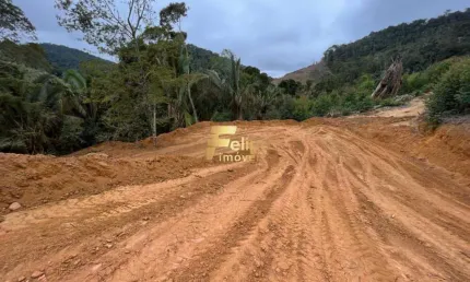 TERRENO EM DOMINGOS MARTINS / UMA GRANDE OPORTUNIDADE.