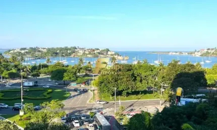 Vende Apartamento com EXCLUSIVIDADE na Praia do Canto com excelente localização e vista panorâmica para o mar!