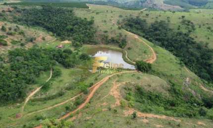Fazenda 55 alqueires escriturada produtiva com muita água em Colatina.