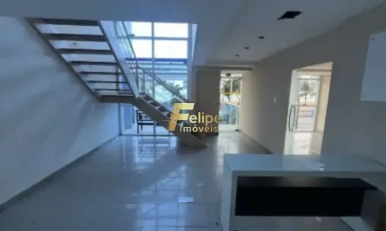 EXCELENTE SALA COMERCIAL COM 480M2 E VISTA PARA O MAR LOCALIZADA NA PRAIA DA COSTA EM VILA VELHA/ES!
