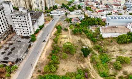 ÓTIMA ÁREA A VENDA EM LOCAL ESTRATÉGICO DE CARIACICA/ES!