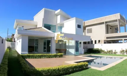 LUXUOSA CASA EM CONDOMÍNIO FECHADO LOCALIZADA NO MUNICÍPIO DE SERRA/ES!
