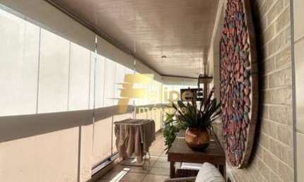 Belíssimo Apartamento de 4 dormitórios na Praia da Costa em Vila Velha/ES