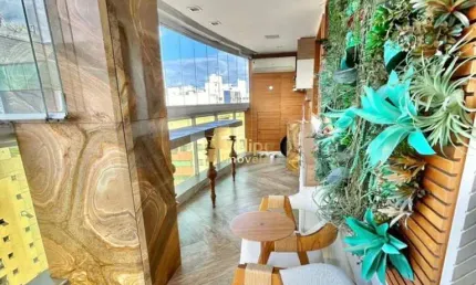 Belíssimo apartamento na Mata da Praia com PORTEIRA FECHADA.