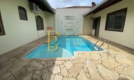 Casa com 5 quartos à venda em Água Verde, Blumenau , 197 m2 por R$ 699.000