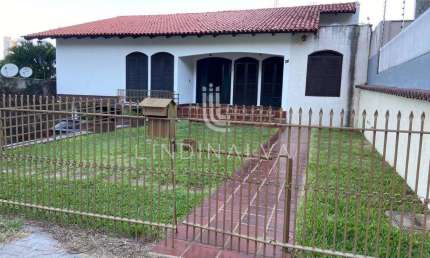 Casa com 5 dormitórios à venda, 320 m  por R  2.000.000 - Centro - Foz do Iguaçu PR