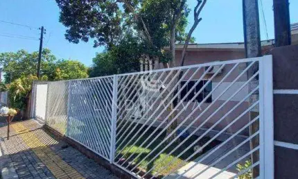 Casa no Jardim São Paulo com suíte, 2 quartos e edícula