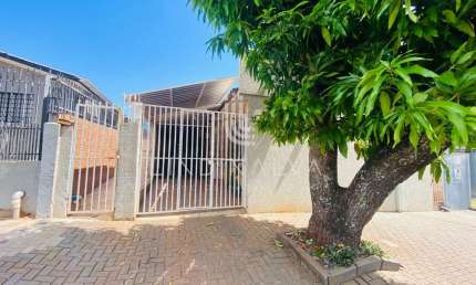 Casa com 4 Kitnetes Alugadas  Oportunidade Imperdível de Investimento  Jardim Karla