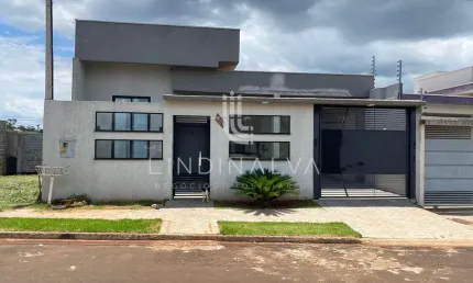 Casa de excelente padrão no Vila Maria com suíte, quarto, área gourmet e quintal