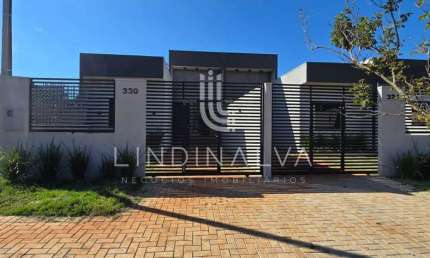 Casa nova com 2 suítes, espaço gourmet no Jardim Fenícia em Foz do Iguaçu