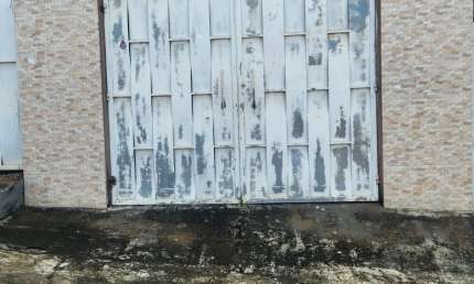 Garagem Ponto Comercial, a Venda Macarani Otima Localização