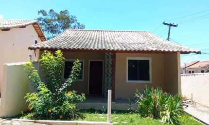 Casa à venda no bairro Parque Tamariz em Iguaba Grande/RJ