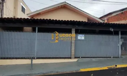 Casa para Venda em Bauru, Jardim Gerson França, 3 dormitórios, 2 banheiros, 3 vagas
