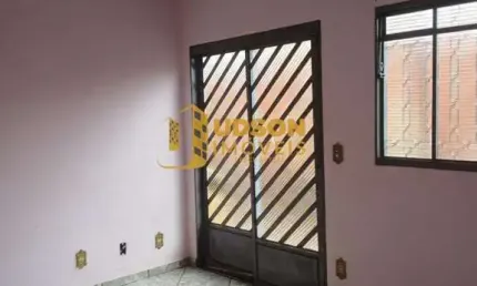 Casa para Venda em Bauru, vila Industrial, 2 dormitórios, 2 banheiros, 2 vagas