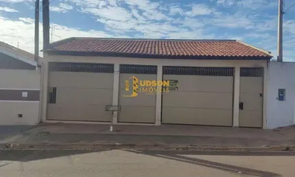 Casa para Venda em Bauru, Jardim Ferraz, 2 dormitórios, 2 banheiros, 2 vagas