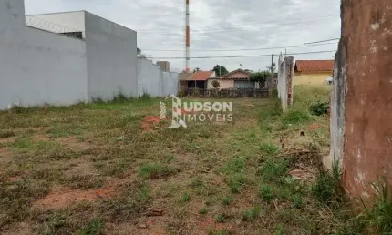 Terreno à venda na Rua Hercules Mastrelli, 0000, Jardim Solange, Bauru