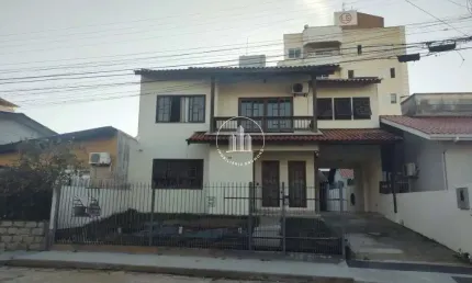 Casa com 4 quartos à venda na Flávio Silva, 79, Nossa Senhora do Rosário, São José