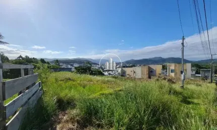 Terreno à venda na Rua Doutor Jayme Antunes Maciel, 158, Forquilhas, São José