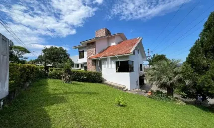 Casa 4 Quartos com 2 Suítes e 480m² - Bosque das Mansões