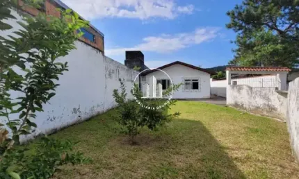 Casa com 3 quartos à venda na Leopoldina Marcelino, 494, Forquilhinhas, São José