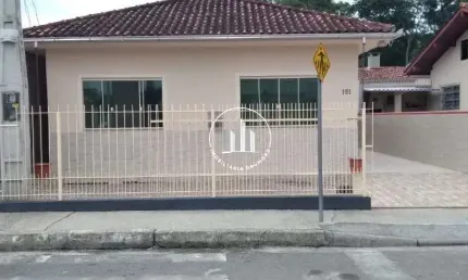 Casa com 3 quartos à venda na Rua Vila Real, 1, Forquilhas, São José