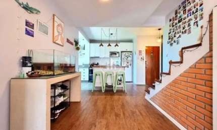 Apartamento 5 Quartos com 2 Suítes e 115m² - Itacorubi