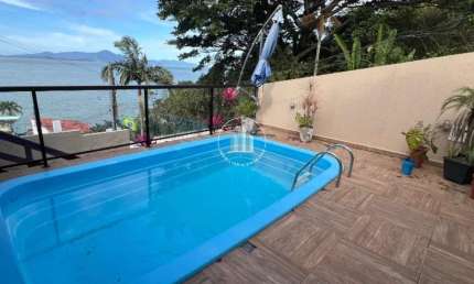 Casa com 3 quartos à venda na Rua Virgínia Quint, 1, Centro, São José