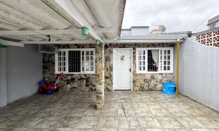 Casa com 2 quartos, semi-mobiliada no Parque da Fonte, São José dos Pinhais, PR