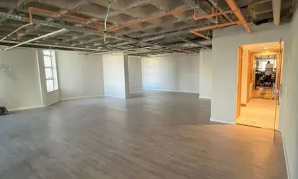 Excelente Sala Comercial no Caminho das Árvores - 205,16m², 6 garagens cobertas