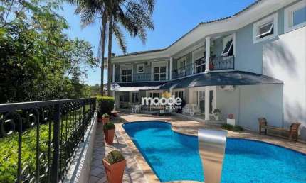 Casa com 4 Quartos e 7 banheiros à Venda, 421 m² por R$ 3.500.000