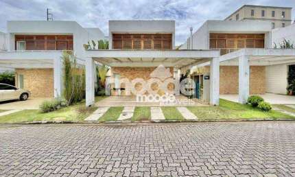Casa a venda com 3 quartos à venda e condomínio, 173 m² por R$ 940.000 - Granja Viana II - Cotia/SP