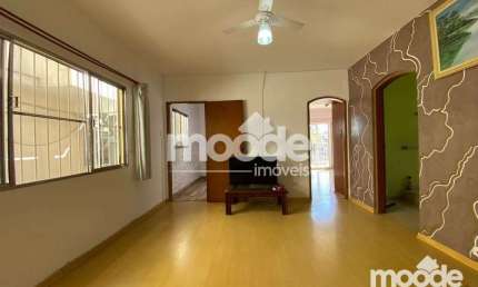 Sobrado 6 Dormitórios á Venda, 238m² por R$ 790.000,00 - Jardim Roberto - Osasco -