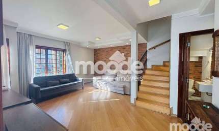 Sobrado com 3 Quartos à venda, 230 m² por R$ 920.000 - Jardim da Glória - Cotia/SP