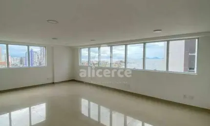 Sala comercial à venda na Rua Fúlvio Aducci, 810, Estreito, Florianópolis
