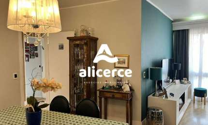Apartamento de 4 dormitórios no Centro de Florianópolis