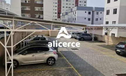 Apartamento à venda com 2 quartos , 56m² em Jardim Janaína Biguaçu