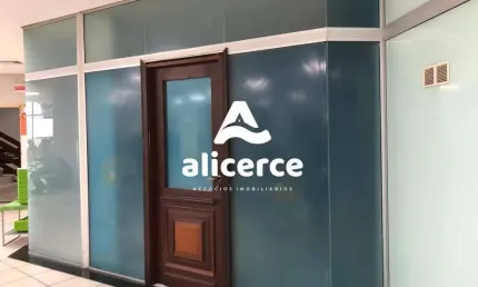 Ponto comercial à venda na Rua Esteves Júnior, 50, Centro, Florianópolis