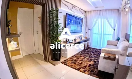 Apartamento à venda com 2 quartos 1 suíte, 91,2m² em Centro Palhoça