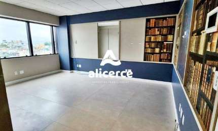 Sala comercial à venda na Rua Fúlvio Aducci, 627, Estreito, Florianópolis