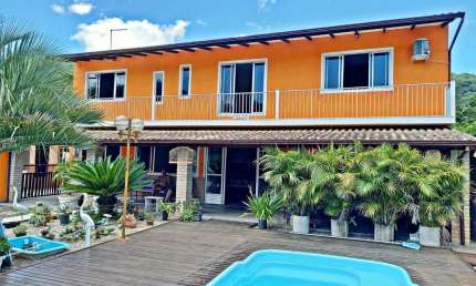 Casa à venda com 3 quartos 1 suíte, 160m² em Ribeirão da Ilha Florianópolis