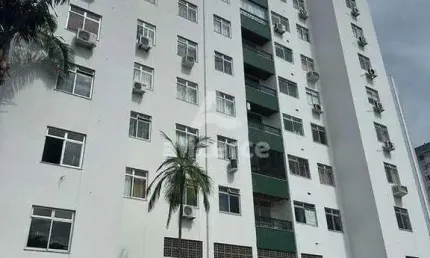 Apartamento duplex mobiliado com 3 dormitórios, suíte, churrasqueira.