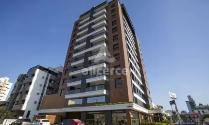 Viva o Alto Padrão no Centro de São José – 3 Suítes com 129m² no Julio Schappo