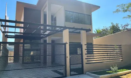 C71 - Casas novas com fino acabamento - Funcionalidade e Praticidade