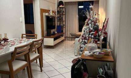 Apto 2 quartos, 2 banheiros, fechamento de varanda, armários cozinha,1 vaga