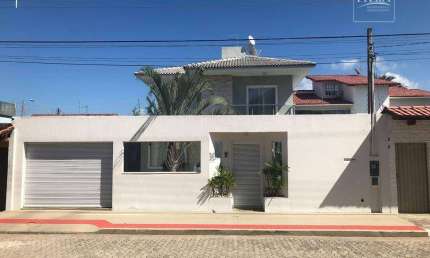 Casa com 3 dormitórios à venda, 220 m² por R$ 1.100.000,00 - Marbella - Serra/ES